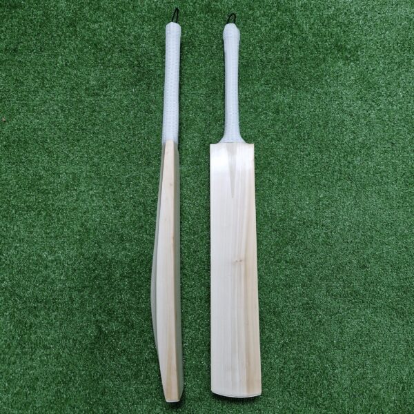 G&P Grade 2 Cricket Bat - Image 3